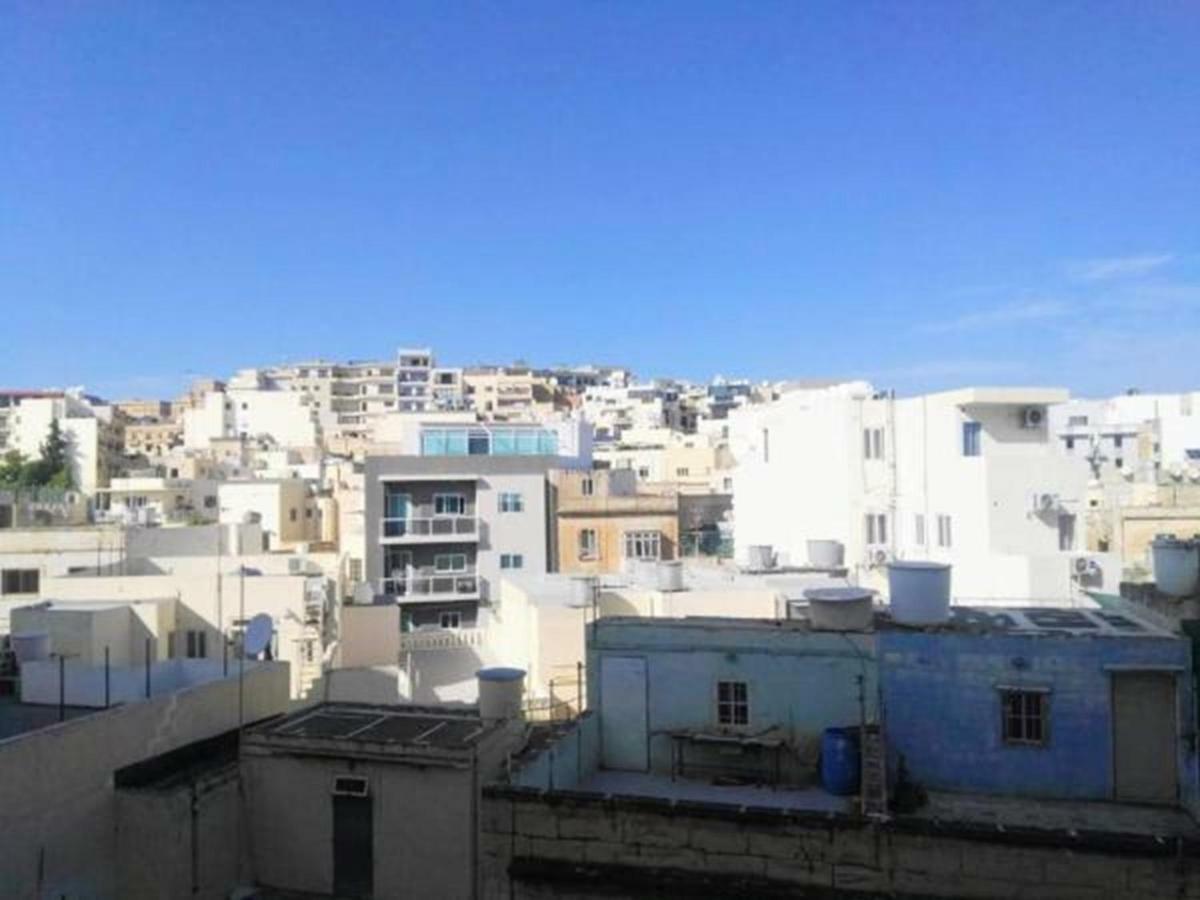 Self-Catering 2 Bedroom 2 Bath With Garden Views Gzira Экстерьер фото